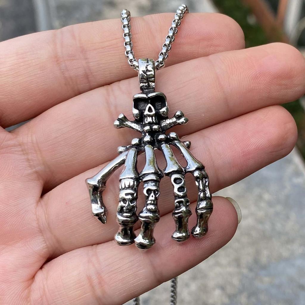 Necklace Versatile Chain Hip-hop Men's Trendy Brand Street Hand Bone Bouncy Pendant