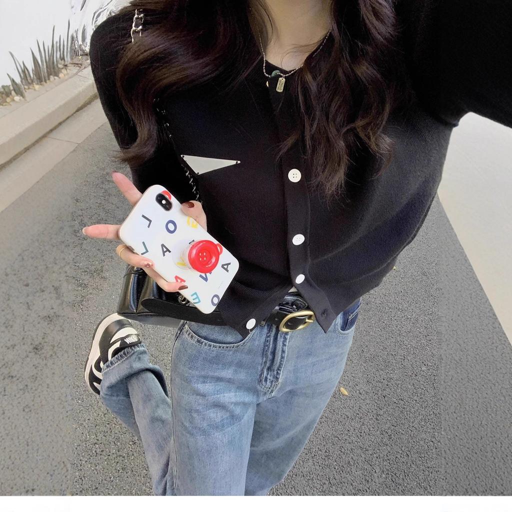 Autumn new women's clothing high sense cold department short coat gray knitted cardigan chic design sense