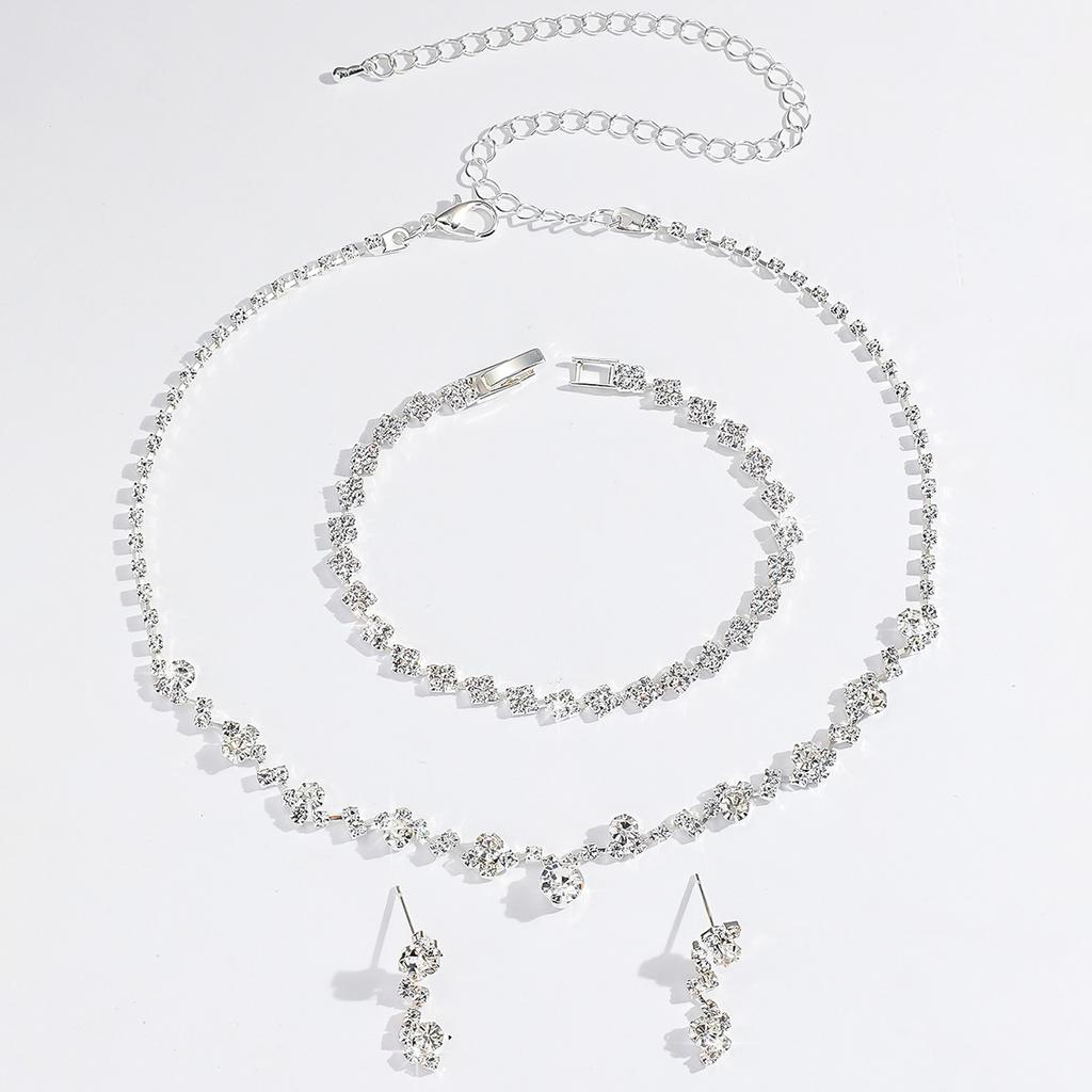 Delicate Claw Chain Necklace Earrings Bracelet Set Three-Piece Full Diamond Clavicle Chain Dinner Dress Accessories