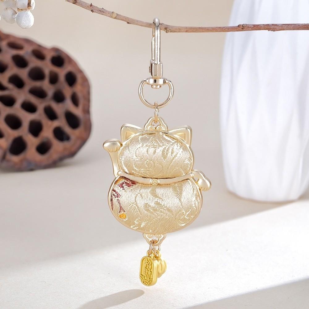 Metal Little Cat Small Keychain Double-sided Retro Lucky Keychain Lucky Cat Keychain Bag Pendant