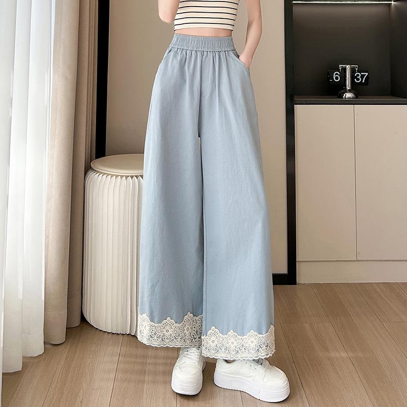 Urban Style Petite High-Waisted Patchwork Cropped Pants with Lace Hem 2X Large
