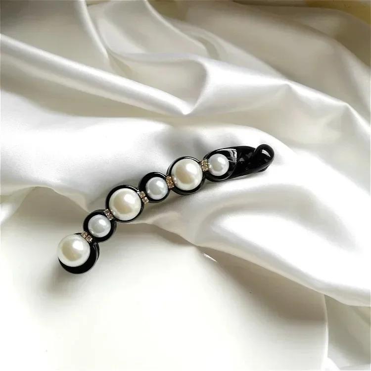 Pearl Banana Hair Clip Headdress Ins Pearl Banana Clip Vertical Clip Twist Ponytail Holder Hairpin Women Girls Hair Accessories