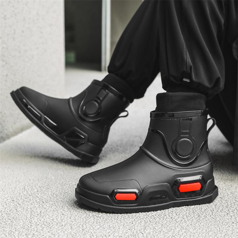 Rain Shoes Men's New Non-slip Waterproof Fashion Short Water Shoes Fleece Thermal Rubber Shoes Bundle Mouth Rain Boots Drawstring Water Boots
