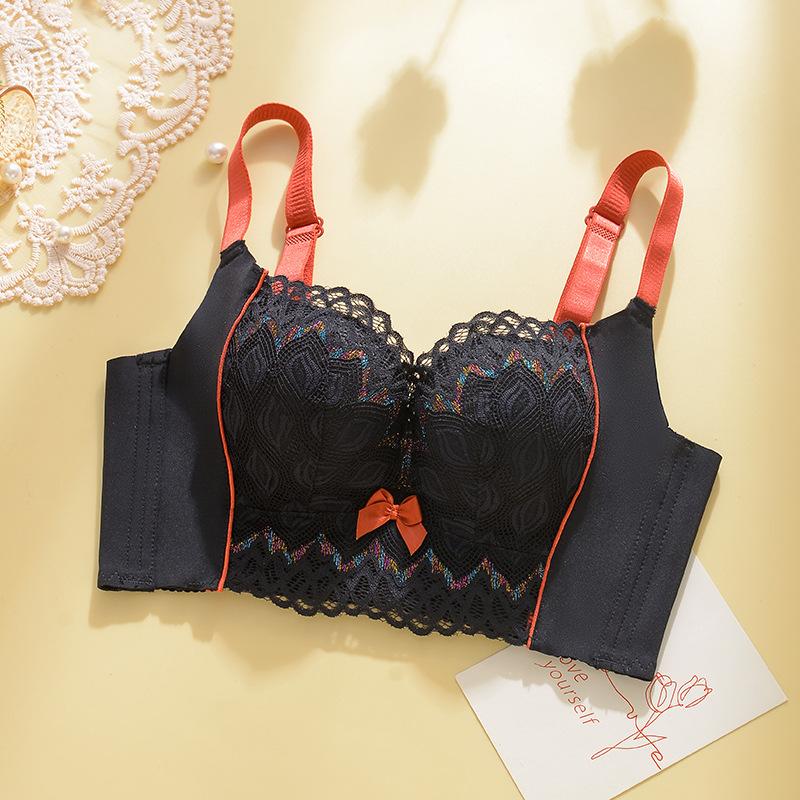 

Lace medium thickness and small chest adjustment type without steel ring, bra with double breasts gathered to prevent sagging, temperature feeling 38/85ab through cup чорний