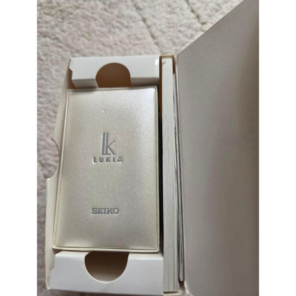 Used Beautiful condition SEIKO Ladies Watch Lukia Lk All Silver