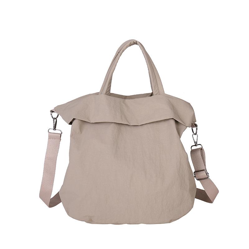 A Large-capacity Commuting Single-shoulder Bag That Is Fashionable, Versatile and Simple, Carrying A Crossbody Bag
