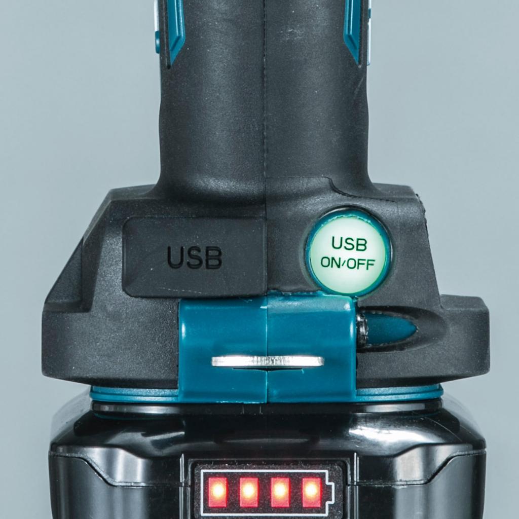 Makita Dobíjecí LED pracovní světlo ML104 (Pouze tělo)