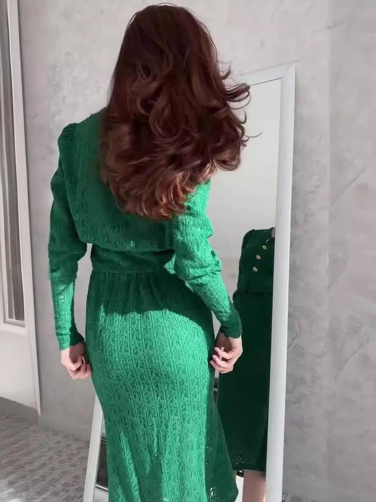 2024 Podzimní Evropský a Americký Dámský Jednobarevný Svetřík Slim-Fit a Bodycon Sukně Dvoudílný Set