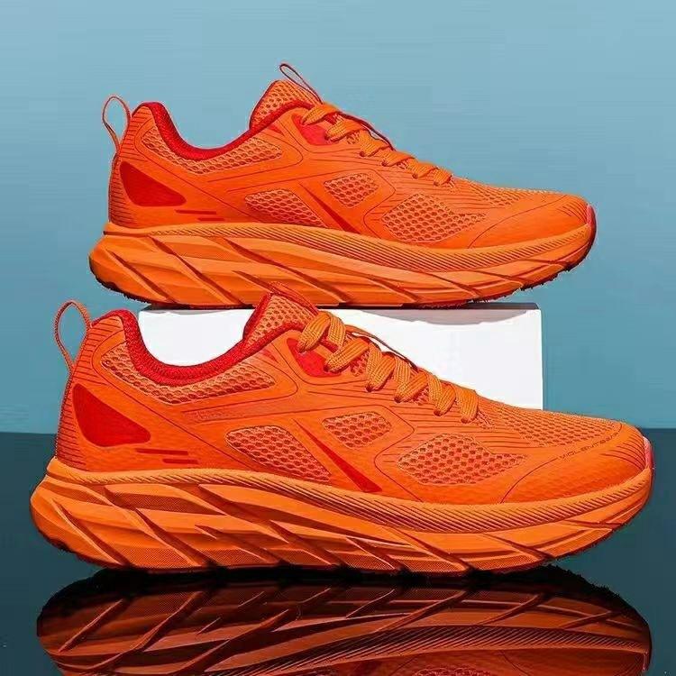 Men's and Women's Same Soft-soled Running Shoes Mesh Flying Woven Sports Shoes Trend Versatile Casual Shoes Youth Foreign Trade