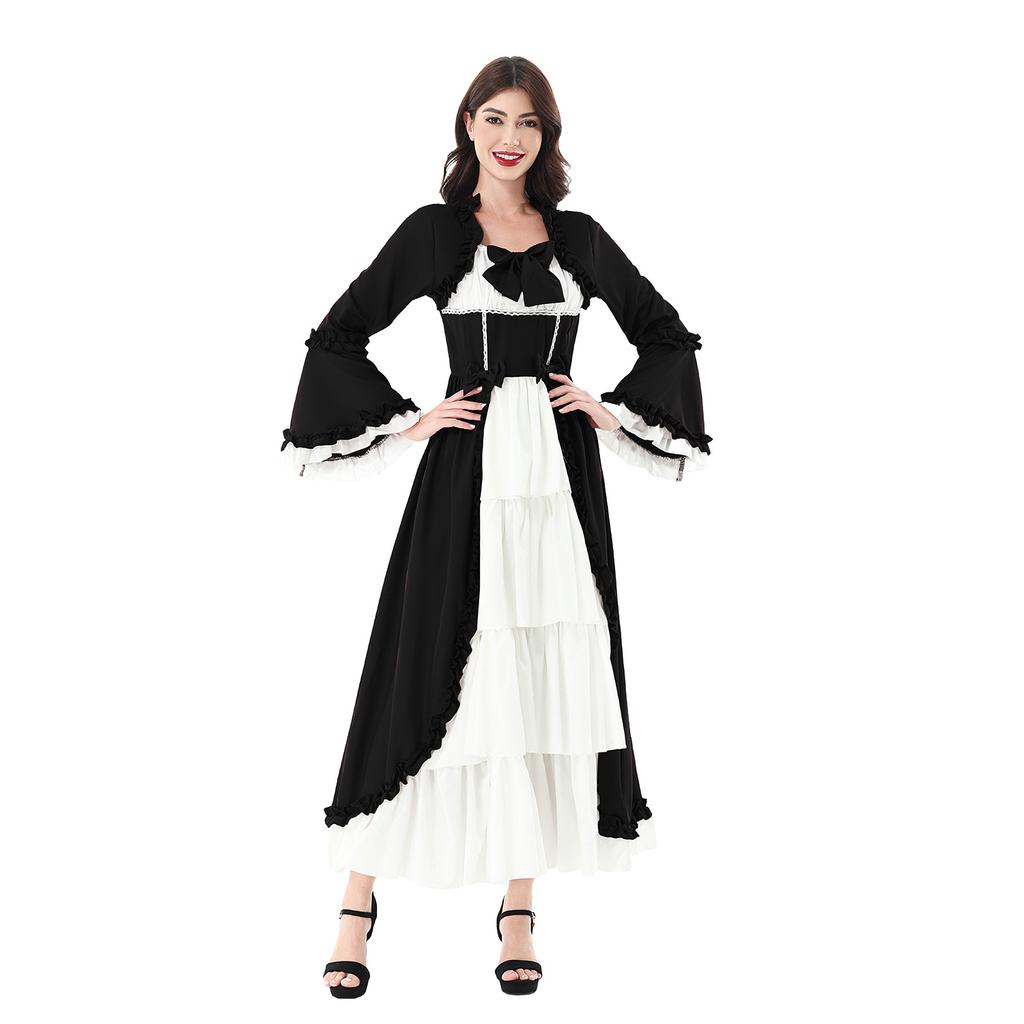 Medieval Renaissance dress performance costume European court style carnival