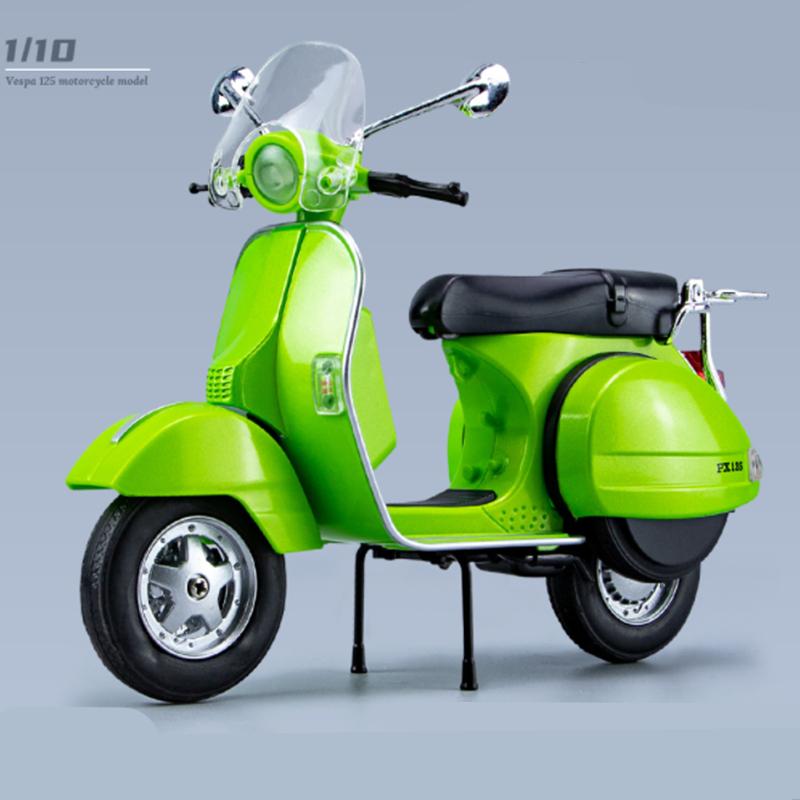 1/10 Vespa 125 Alloy Classic Leisure Motorcycle Model Diecasts Metal Motorcycle Model Simulation Sound and Light Childrens Gifts
