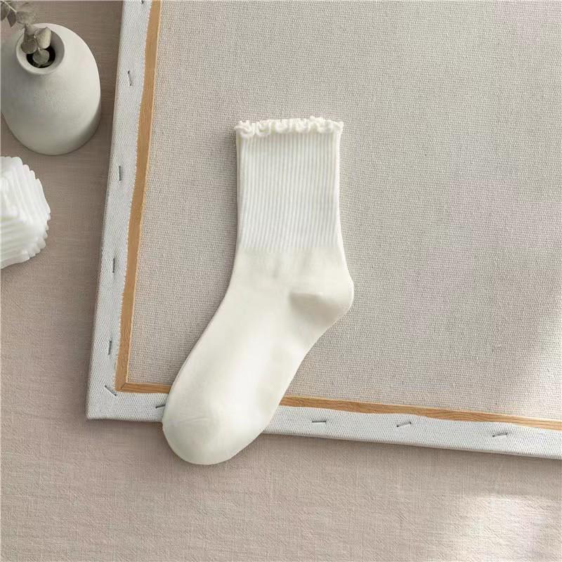 Lace-Edged Mid-Calf Socks: Four-Season Japanese-Style Solid Color Pile and Knee-High.