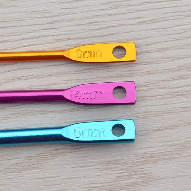 3Pcs/set Multicolour Mini Aluminum Alloy Keychain Crochet Hooks DIY Crafts Tools Colored Knitting Needles