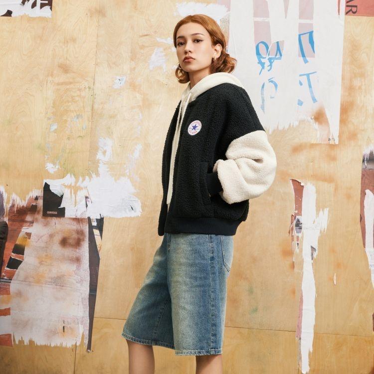 (WMNS) Converse Sherpa Varsity Jacket Asia Sizing 'Black White' Women's 10025206-A01