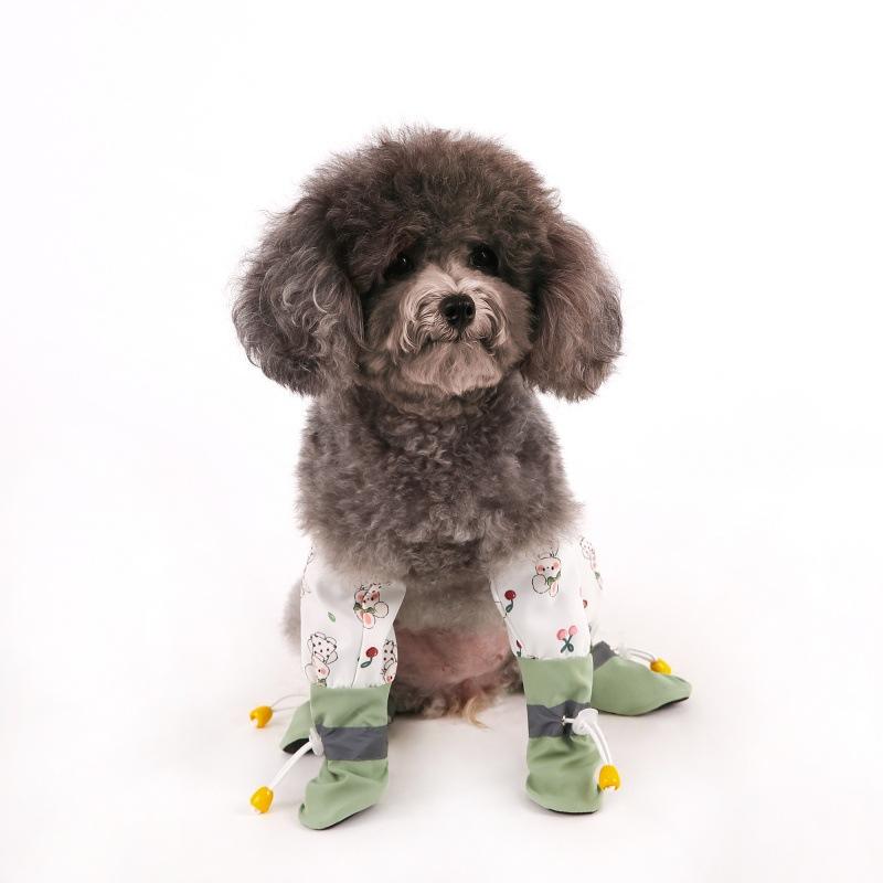 Autumn and Winter Dog Shoe Covers Dust Pants for Small Bear Plaid Jumpsuit Walking Clothes for Outdoor Activities