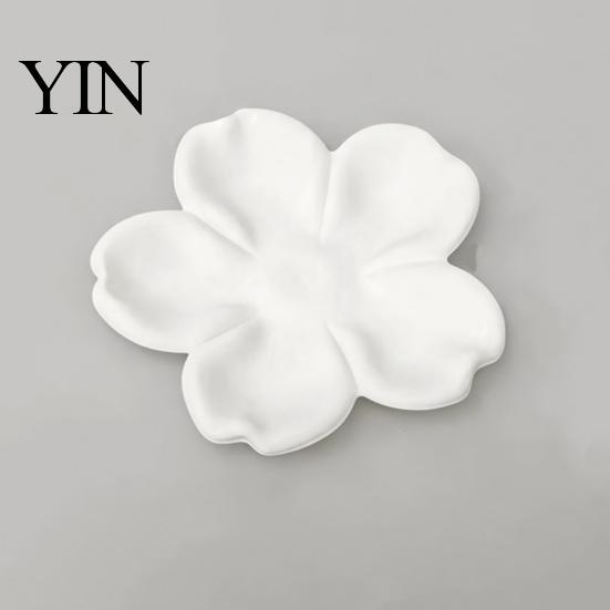 Delicate Desktop Accessory Tray 3D Printed Flower Shaped Jewelry for Rings Necklaces, Decorative Minimalist PLA Storage Plate Organizer, Compact