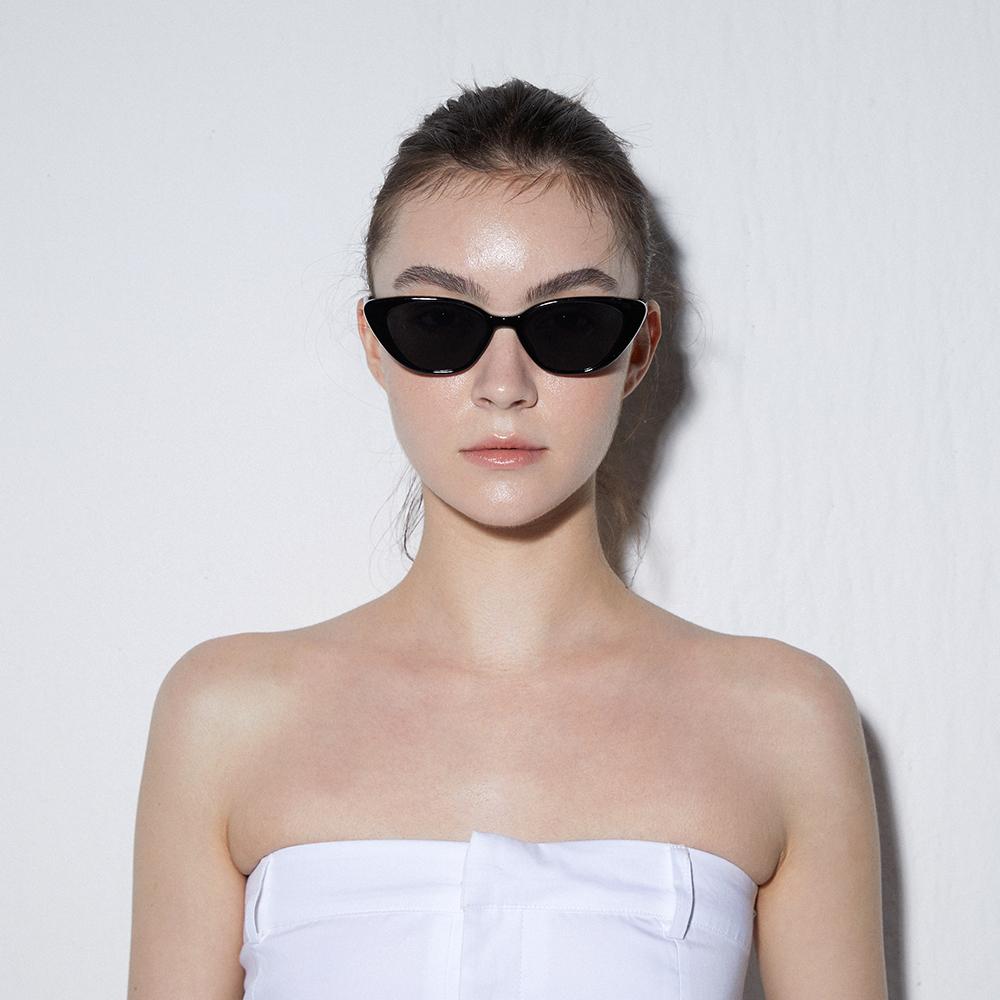 Mitaseongeullaseu Honokalani Tinted Sunglasses Mt005564C1 Black