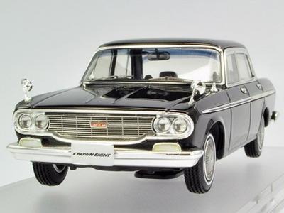 Pudełko dla dziecka ENIF Toyota Crown Eight 1964 Typ VG 10 Wykończenie czarne Produkt gotowy 1/43