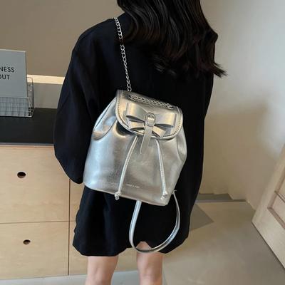 Chains Bow Pu Backpacks New Style Fashionable Commuting  Hot Sale Interior Zipper Pocket Bags for Women Backpacks