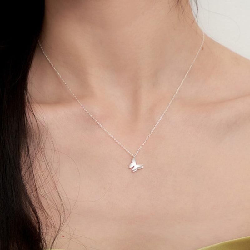 

geegee [silver925] mini butterfly necklace SILVER