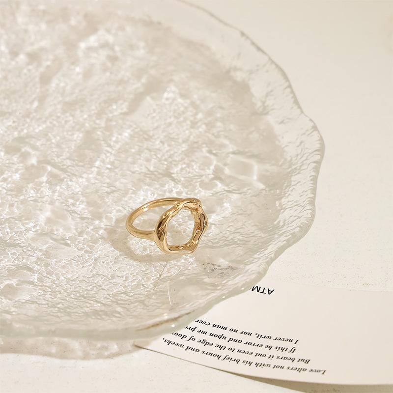 Vintage European & American Open Design Geometric Alloy Ring for Women