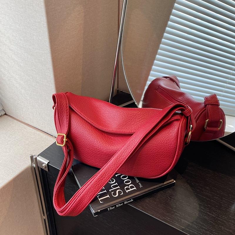 

Ретро сумка большой вместимости женская новая весенне-летняя универсальная сумка-мессенджер для通勤, модная наплечная сумка-пельмень красный