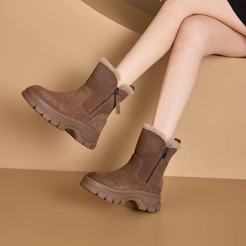 Fashion Thick Soled Women's Boots 2024 Winter New Item Thickened Anti Slip Outdoor Warm Short Tube Casual Women's Boots Keep Warm Sneake