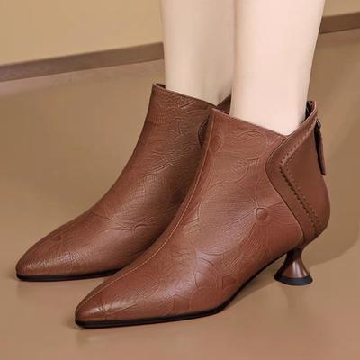 Fashion Point Toe Boots for Women Carved Flowers Heels Boots Zipper Western Designer Lady Heel Boots Retro Comfortable Pumps Botas Mujer
