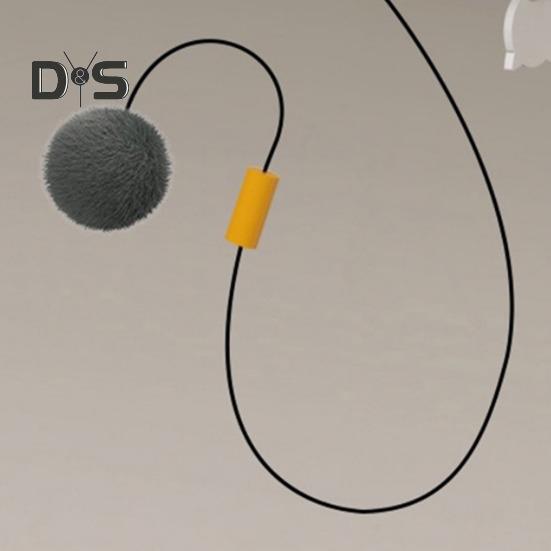 An der Tür hängendes, flauschiges Katzenballspielzeug, elektronischer, selbstspielender Haustierball, automatisch anhebender Fellball, Schnurspielzeug, interaktives Katzenspielzeug für Hauskatzen