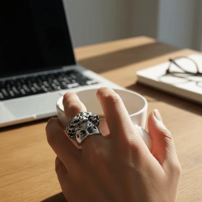 Unique Mystical Masked Face Ring Metal Silver Color Adjustable Open Rings David Sculpture Vintage Goth Style Ring Evening Dinner