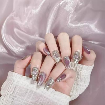 Unhas falsas – Pontas e unhas postiças