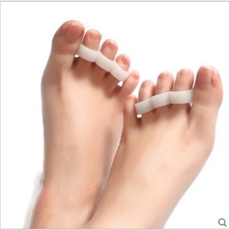 Three-Hole SEBS Toe Separator & Hallux Valgus Corrector