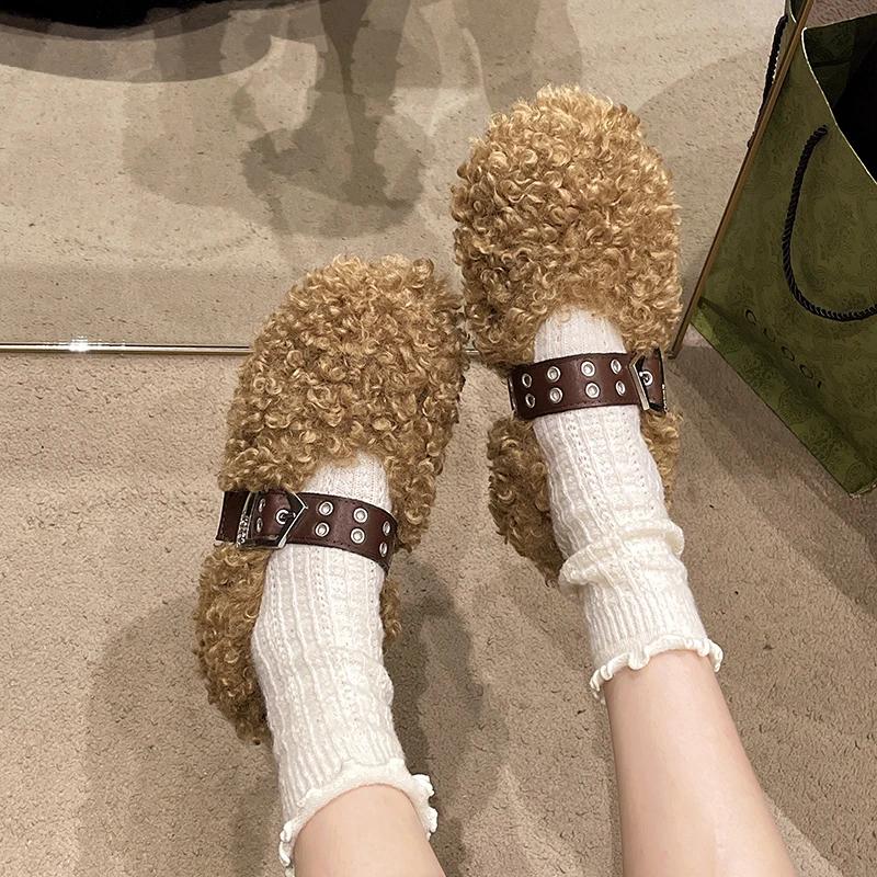 Fashion All-Match Winter Shoes Women Modis Casual Female Sneakers Slip-on Loafers Fur Clogs Platform 2024 New Slip On Moccasin Creepers