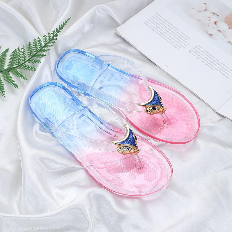 

Модные женские шлепанцы на плоской подошве с градиентным цветом, мягкие шлепанцы, обувь для женщин, хрустальные, высокого качества, летние шлепанцы, распродажа 2025, тренд на сандалии 36