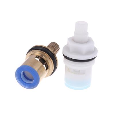1Pc Universal Ersatz Tap Innenventil Küche Home Wasserhahn Patronen Badezimmer Vorrichtung Wasserhahn Kupfer Ventil Core
