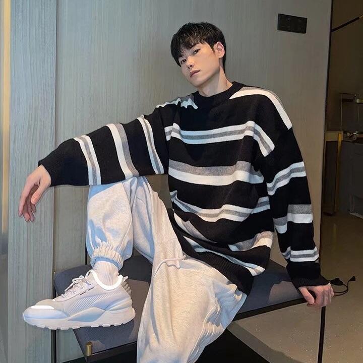 Men's Striped Knit Sweater – Autumn/Winter Round Neck Loose Fit Long Sleeve T-Shirt Hoodie