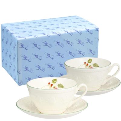 Wedgwood Festivity Framboesa Par Xícara de Chá Natal Casamento Inauguração Oficialmente com Embalagem de Presente Oficial & Pires, 250ml, Cerâmica, Presente, Presente,