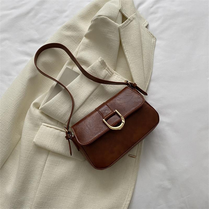 Chic Urban Style Mini Shoulder Bag For Women Trendy Spring 2023 Fashion Essential