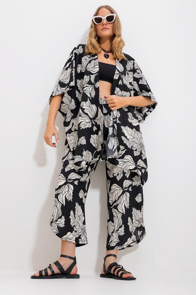 Women's Bottom-Top Set New Season Fashion Black Palazzo Trousers and Patterned Woven Viscose Kimono Set