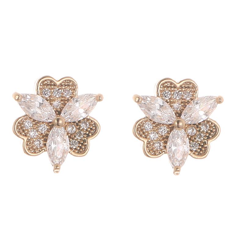 Elegant Rhinestone Copper Stud Earrings for Women - Stylish European and American-Inspired Ear Jewelry.
