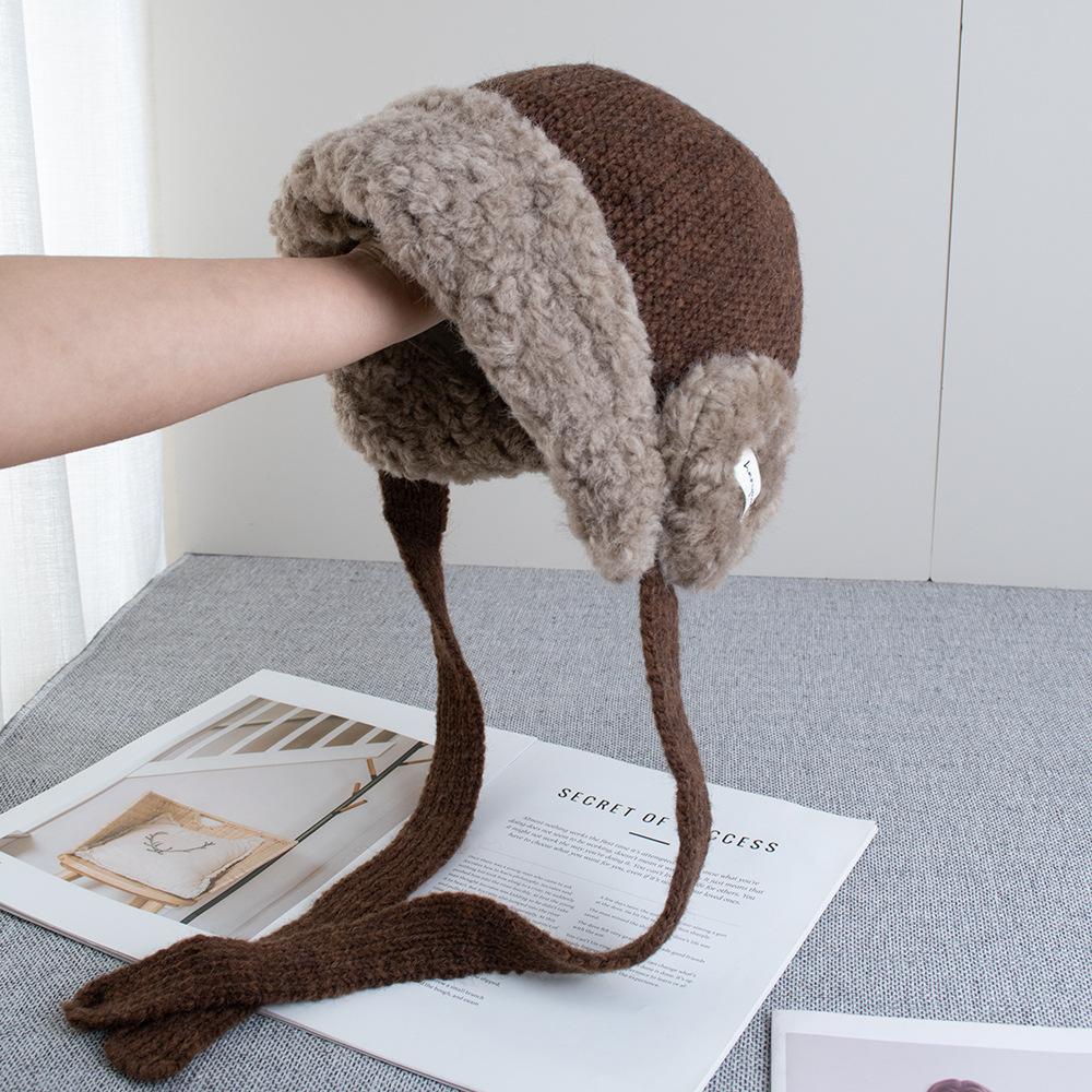 Gorro de lana con orejeras rojas, grueso y de felpa, para mujer, otoño e invierno, circunferencia de cabeza grande, cálido, tejido, sombrero Lei Feng de Año Nuevo
