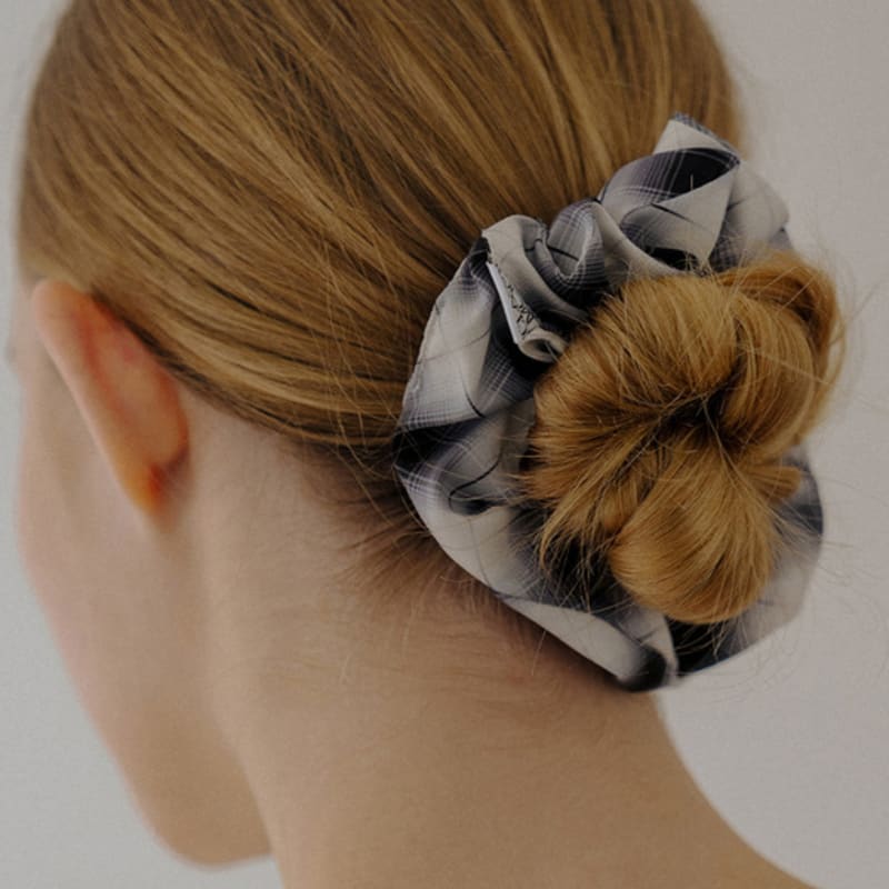 

HAS HLD022 Фланелевая резинка для волос в клетку Black