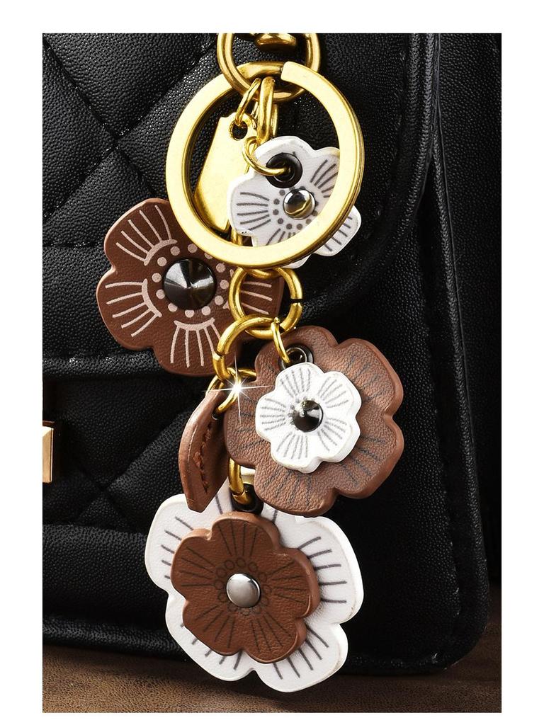 Leather Flower Chain Underarm Bag Keychain for Women
