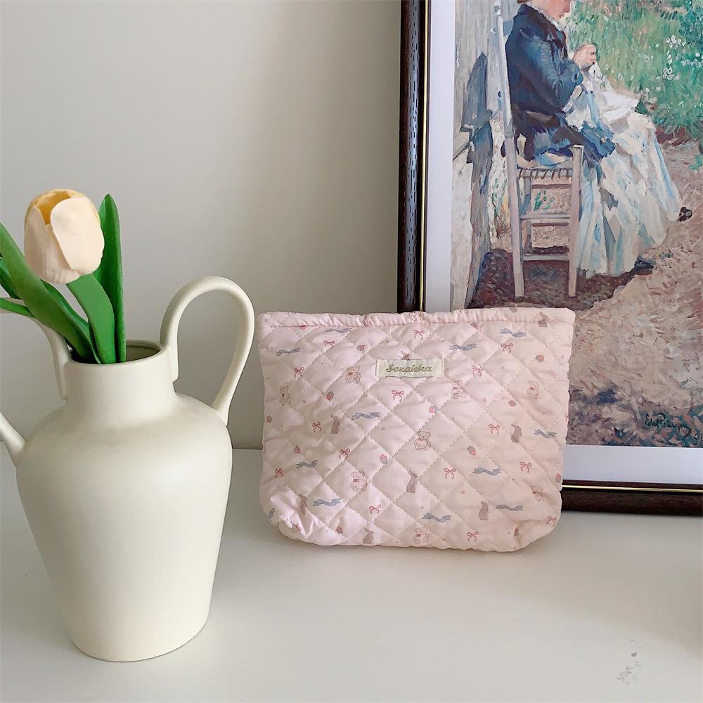Heart Rabbit Cute  Large Capacity Makeup Bag Portable Storage Bag Traveling For