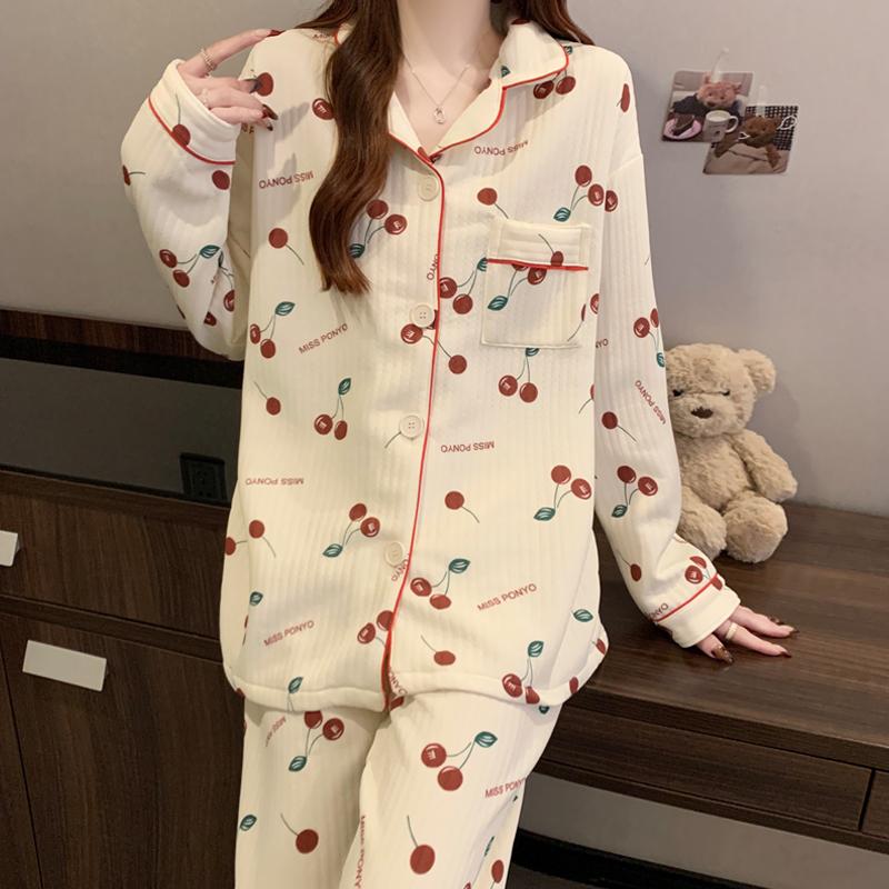 

Повседневный простой женский пижамный комплект с принтом вишни, топ с длинными рукавами и штаны на резинке на талии, пижама с отворотом и дизайном горловины, ночная рубашка XXL