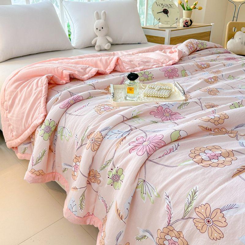 Summer Quilt, Lightweight Blanket, Floral Printed Comforter Made of High-Quality Polyester Fabric