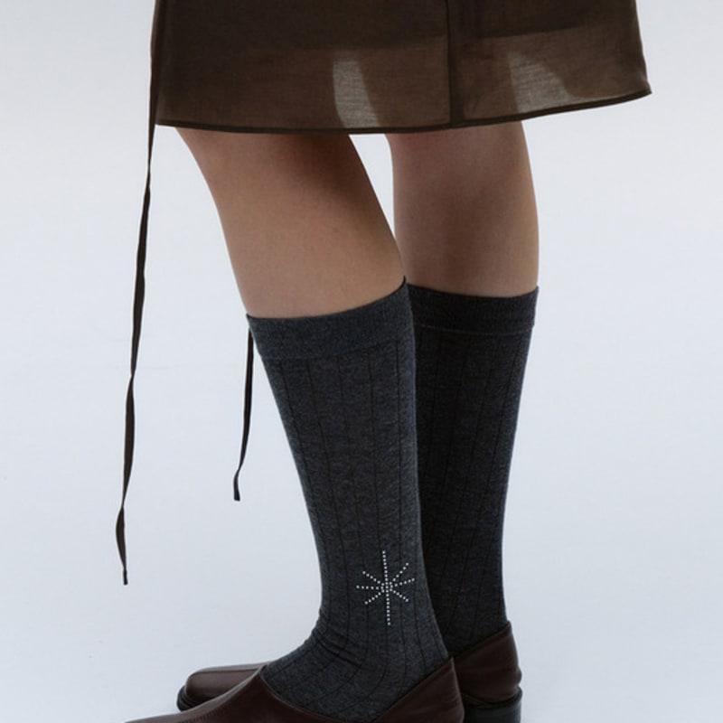 SALTY PEBBLE GLITTERING GEM RIBBED Socks [CHARCOAL]