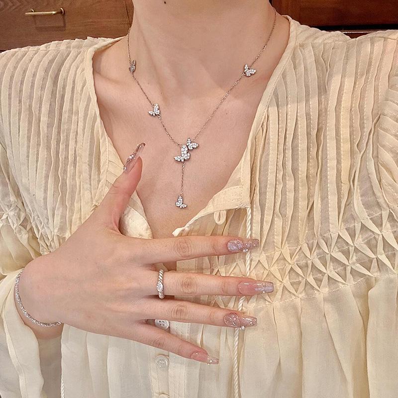 Leichter Luxus Süße Schmetterling Fransen Halskette Weiblich Nische Hoher Sinn Persönlichkeit Mode Temperament Vielseitig Halskette Schlüsselbeinkette