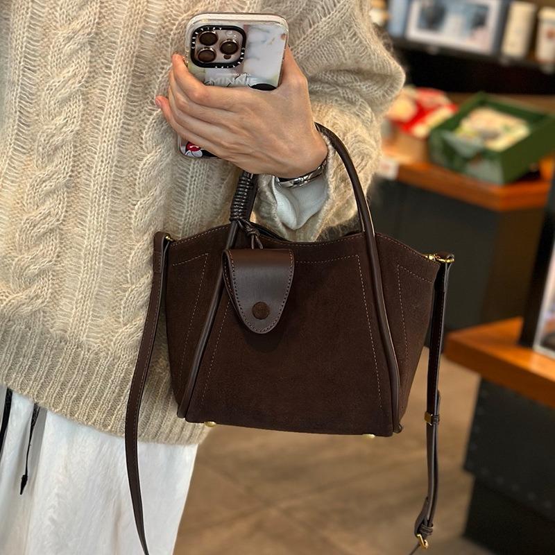 Portable Vegetable Basket Bag Women's New Messenger Women's Bag Leather Bucket Bag Fashion Shoulder Bag