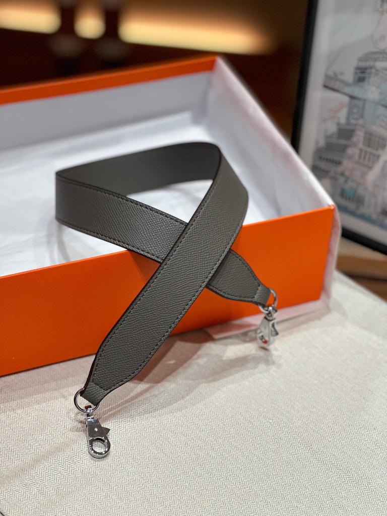 Lagerfeld Epsom Wide Leather Strap With High-Grade Leather Edge Handcrafted Exquisite Single Leather Cowhide Adjustable Strap Wide Leather Strap